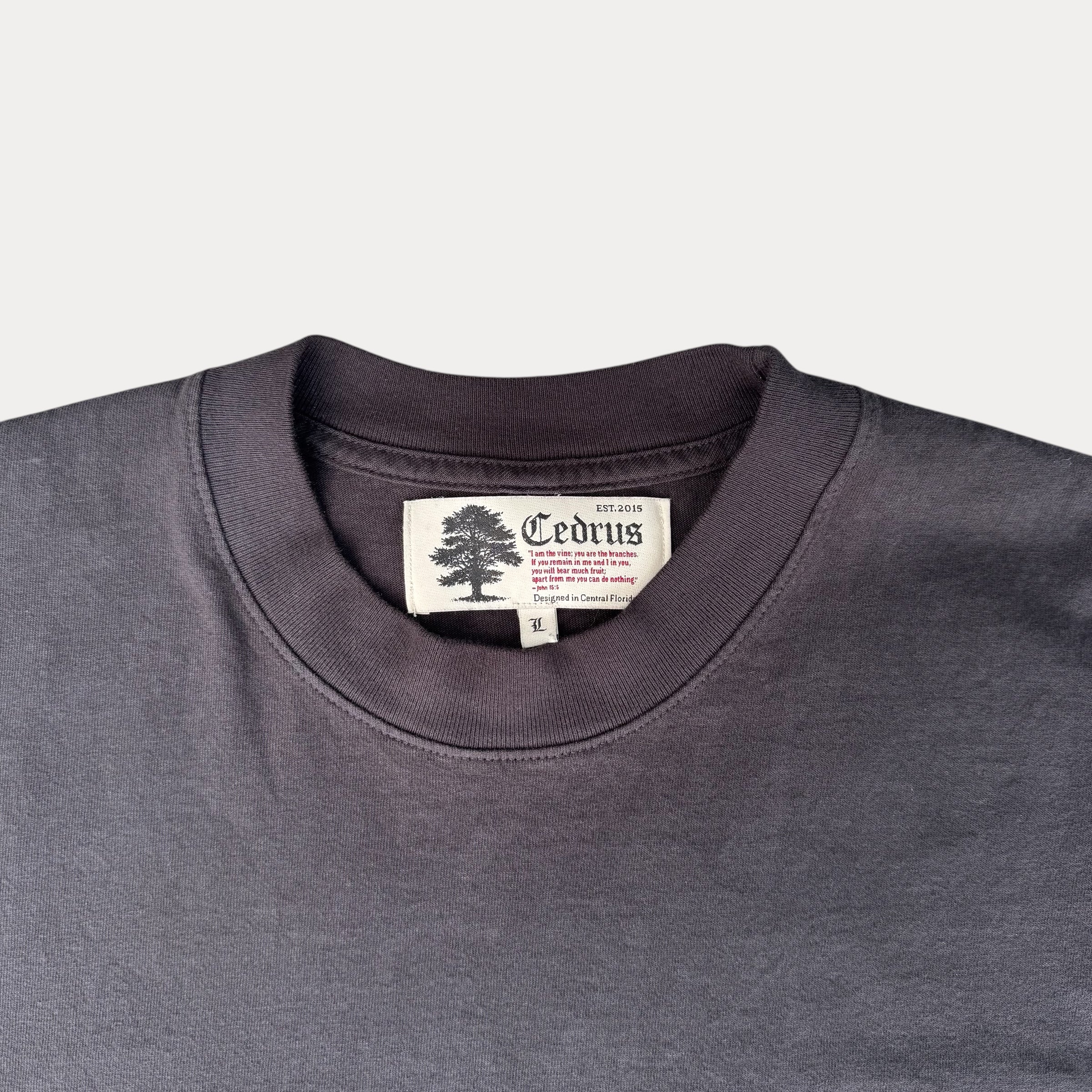 Know Jesus, Know Peace Pocket Tee